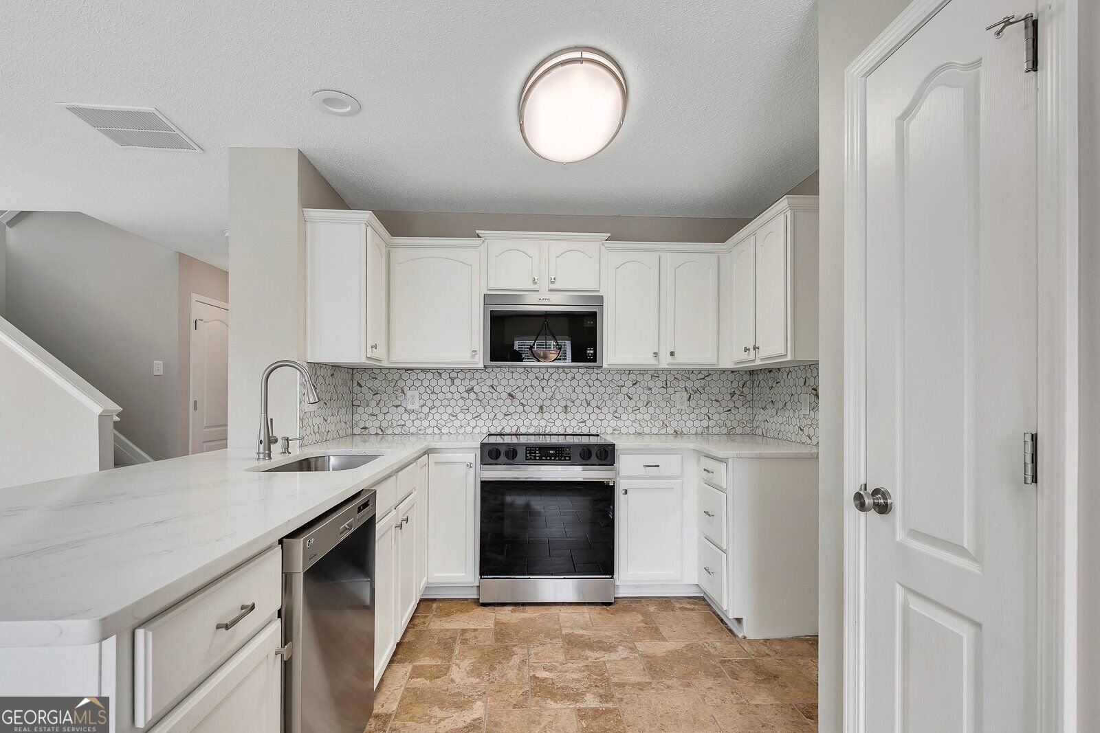233 Fox Creek Boulevard Woodstock - Photo 12