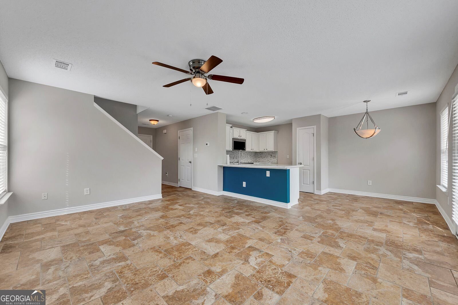 233 Fox Creek Boulevard Woodstock - Photo 8