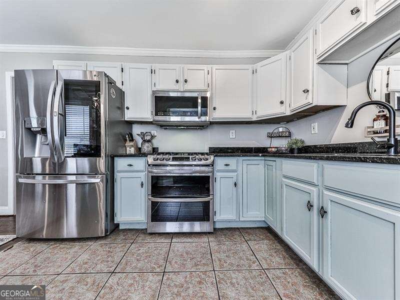 491 Blake Avenue Atlanta - Photo 7