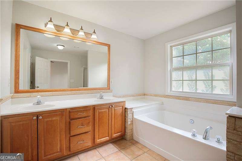3820 Devenwood Way Buford - Photo 25