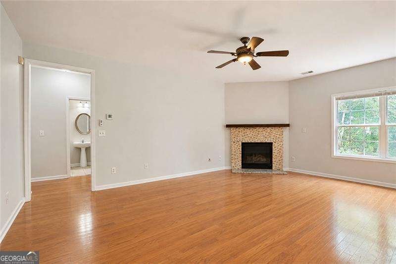 3820 Devenwood Way Buford - Photo 8