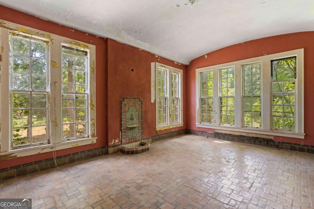 843 Springdale Road Atlanta - Photo 10