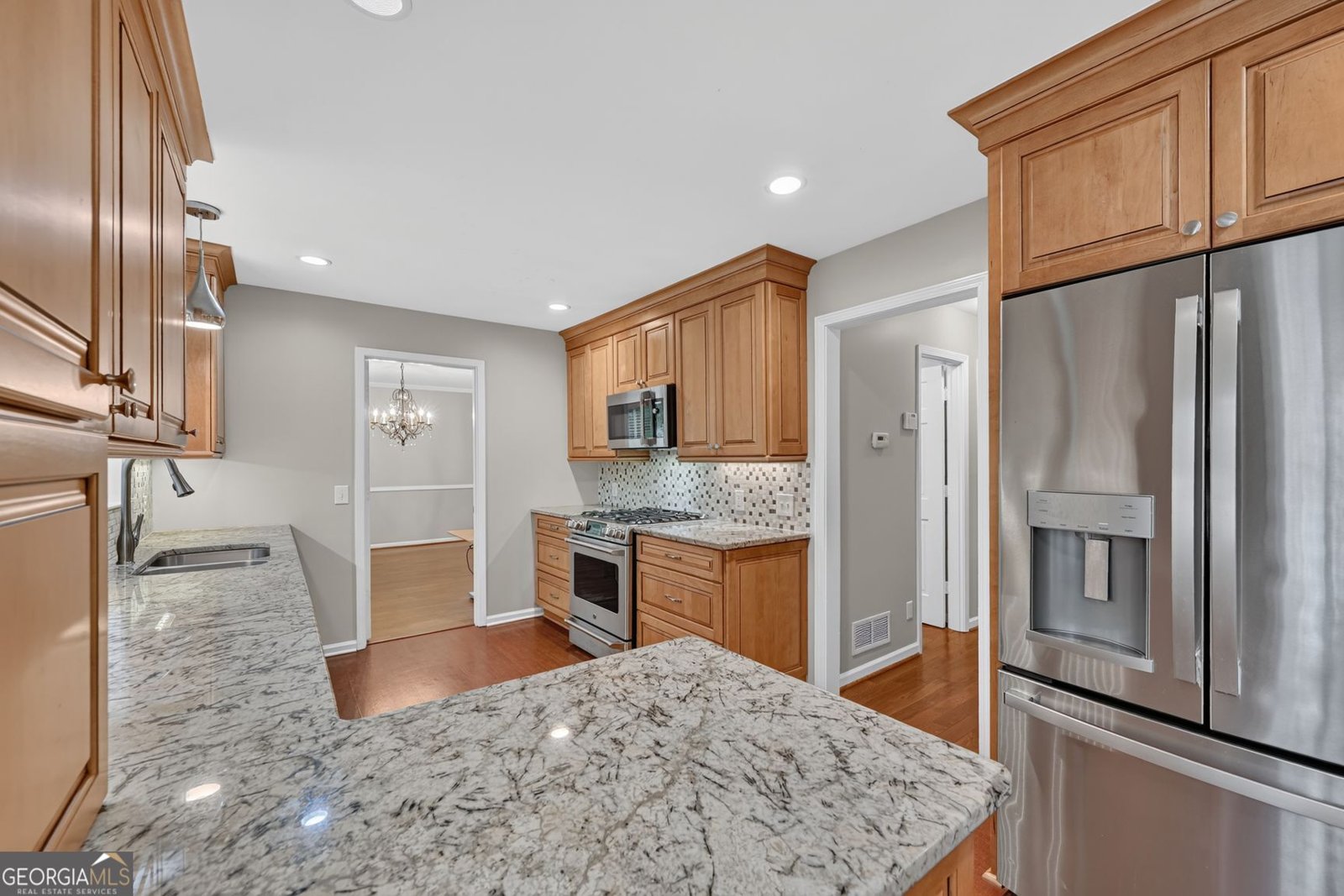 4682 Stonehenge Drive Dunwoody - Photo 10