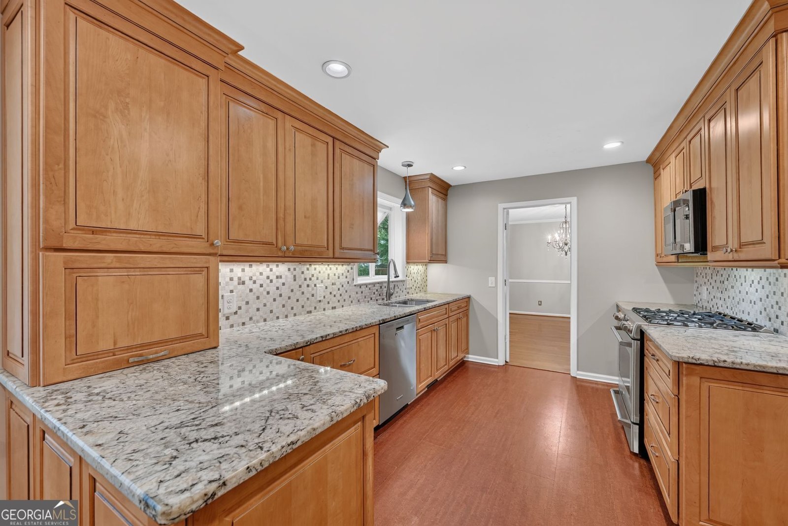4682 Stonehenge Drive Dunwoody - Photo 11