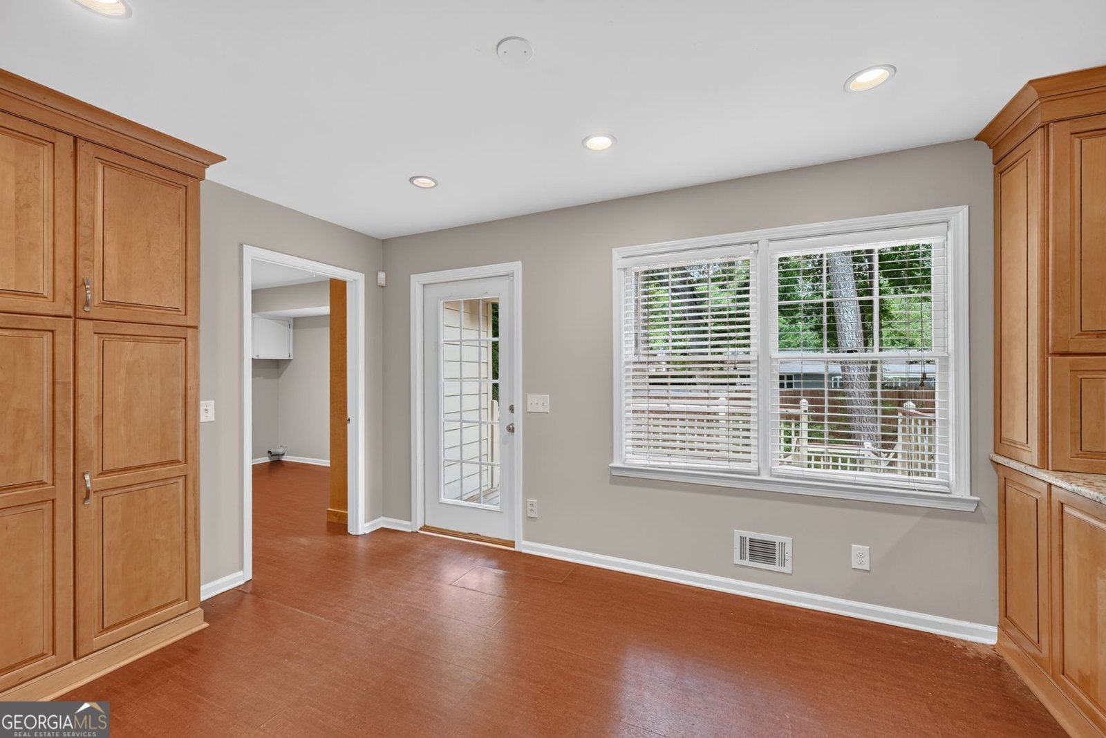 4682 Stonehenge Drive Dunwoody - Photo 13