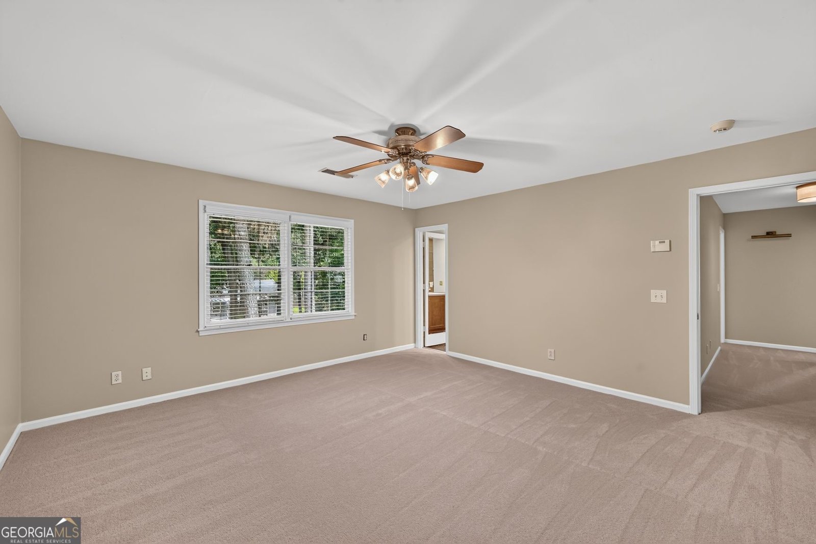4682 Stonehenge Drive Dunwoody - Photo 18