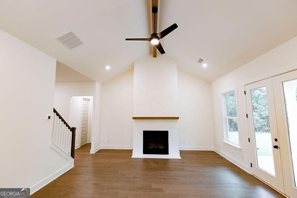 8320 Shoal Court Gainesville - Photo 9