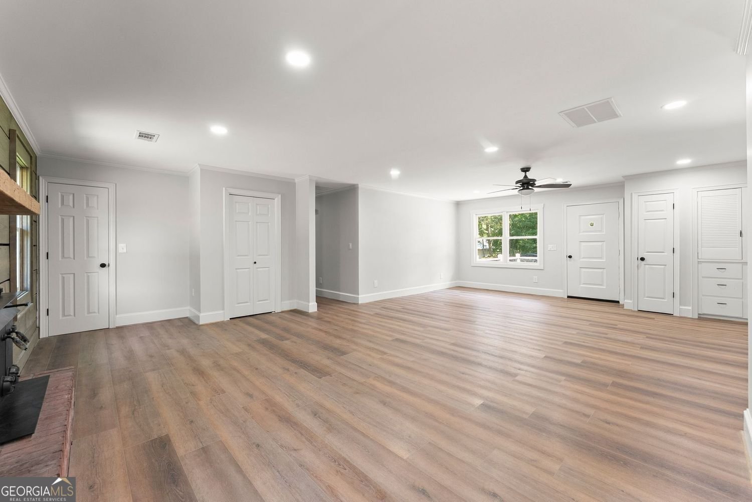 5880 Norton Circle Flowery Branch - Photo 10