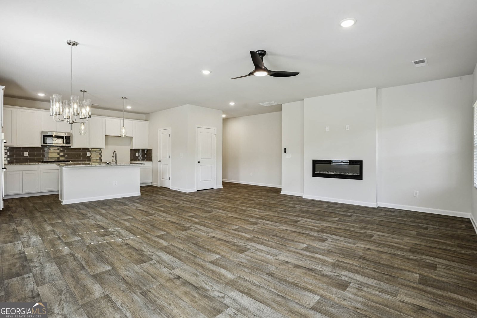 425 Orwell Drive Social Circle - Photo 10