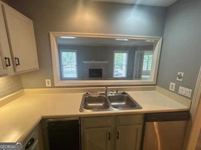 104 Abingdon Way Sandy Springs - Photo 12