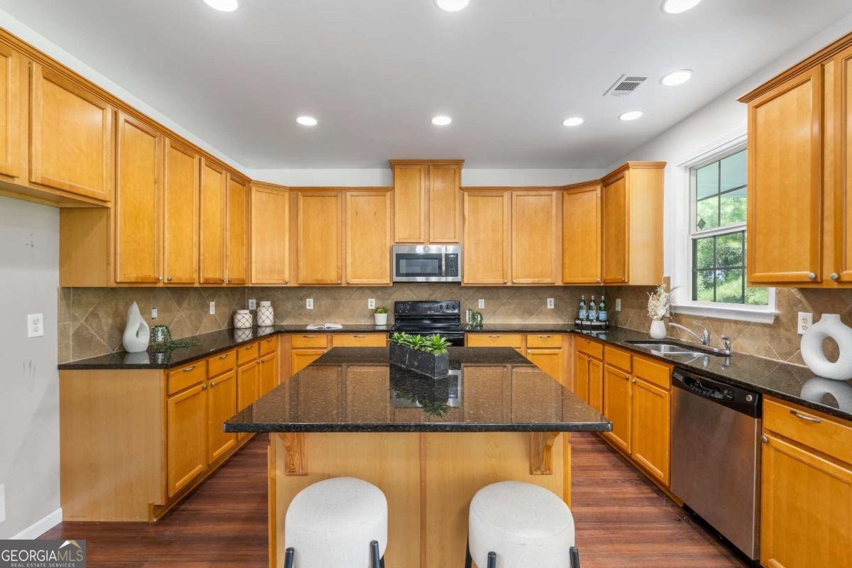 1214 Loowit Falls Court Braselton - Photo 8