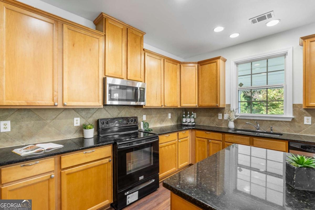 1214 Loowit Falls Court Braselton - Photo 9