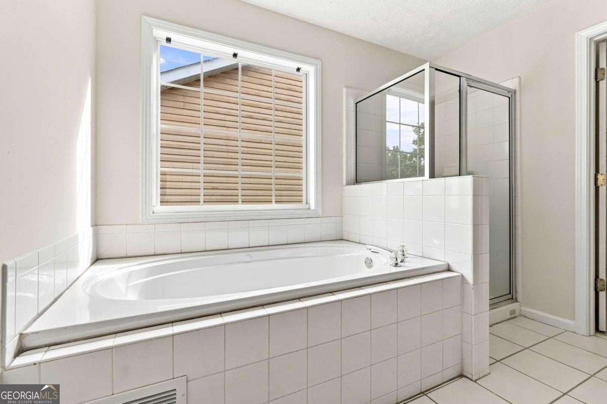 7576 Winderemere Park Riverdale - Photo 18