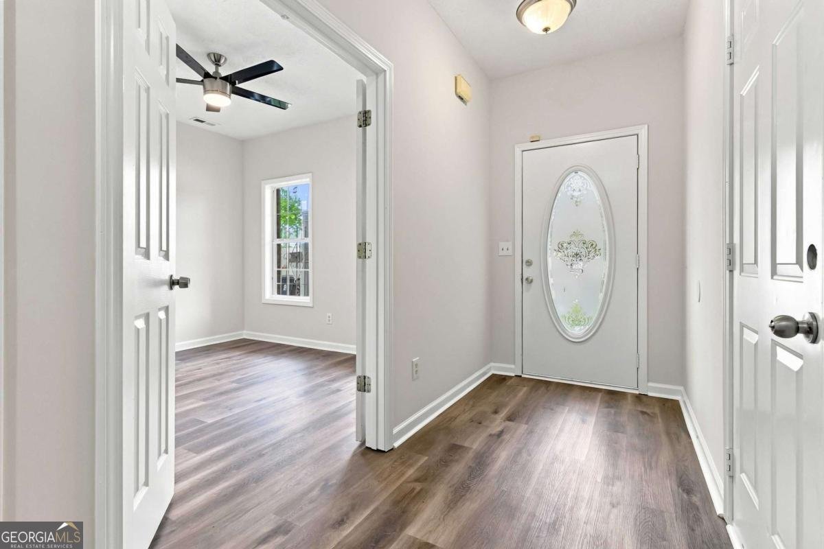 7576 Winderemere Park Riverdale - Photo 9