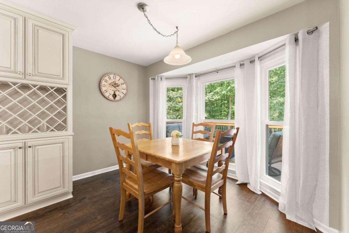 6413 Farm Ridge Court Flowery Branch - Photo 11