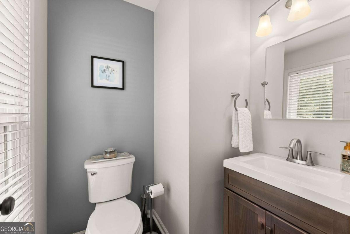 6413 Farm Ridge Court Flowery Branch - Photo 17