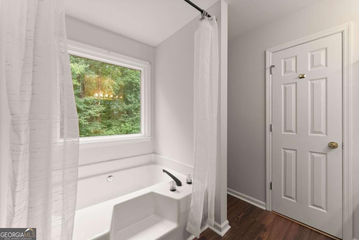 6413 Farm Ridge Court Flowery Branch - Photo 32