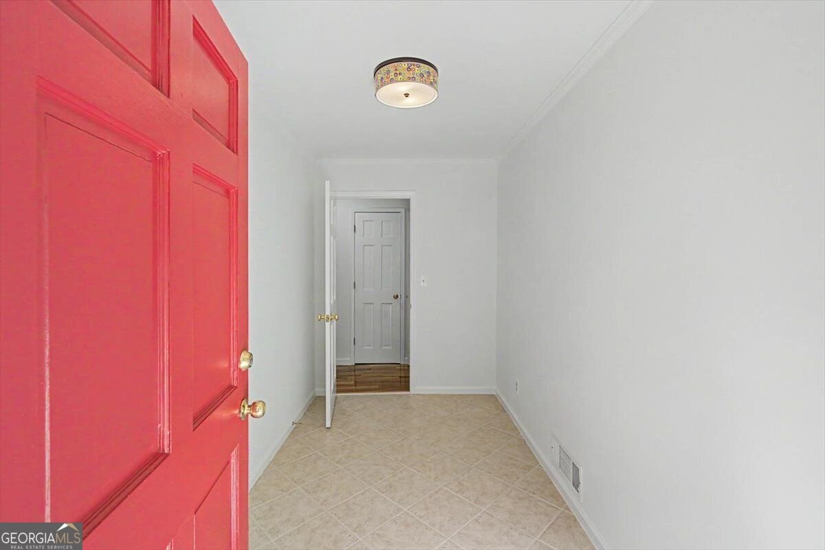 1244 Timberland Drive Marietta - Photo 8
