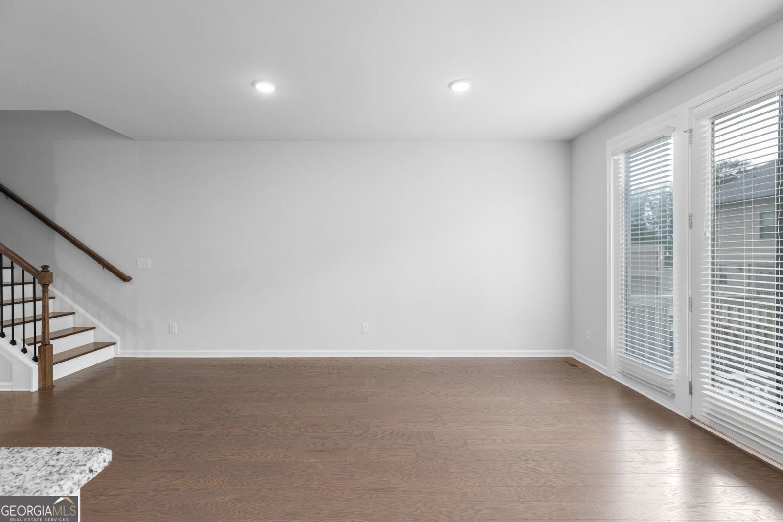 4361 White spruce ally Doraville - Photo 27