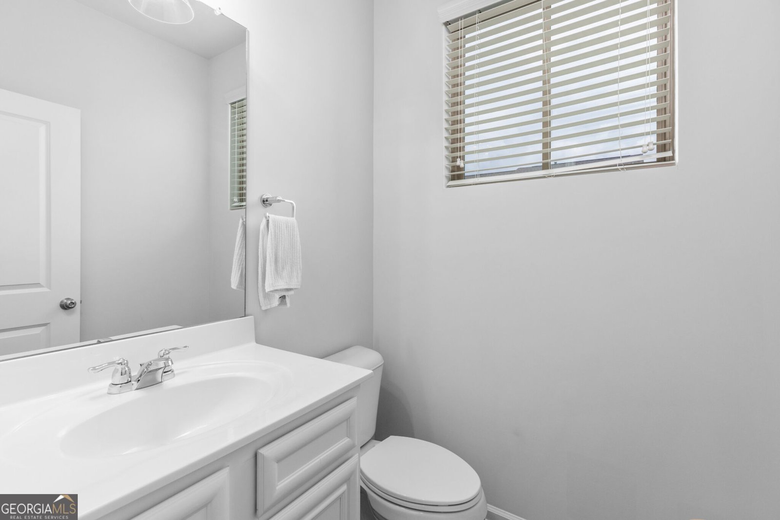 4361 White spruce ally Doraville - Photo 29