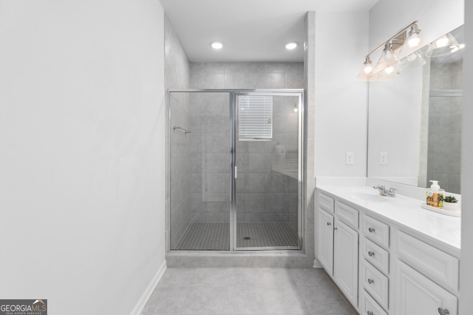 4361 White spruce ally Doraville - Photo 35