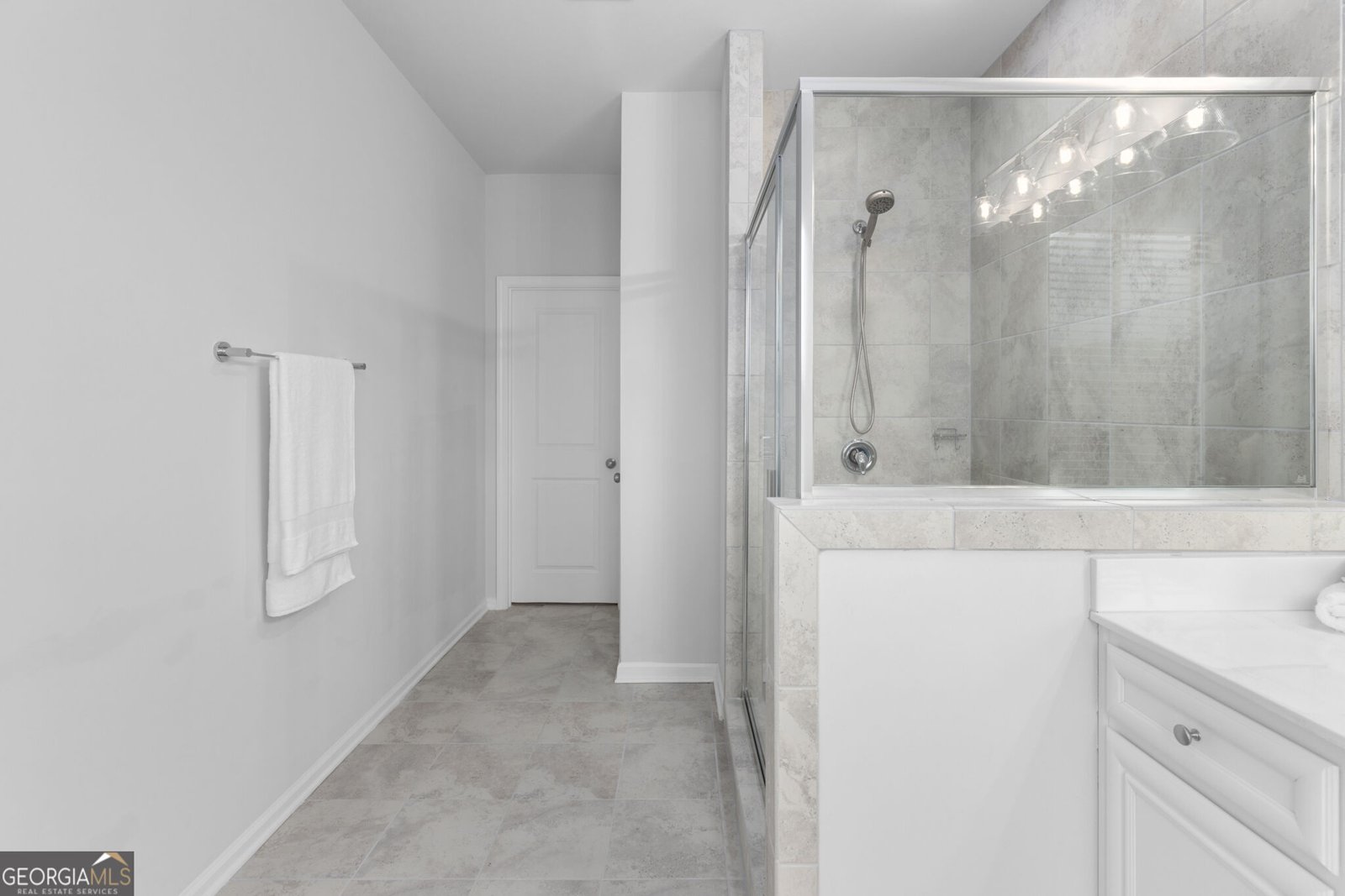 4361 White spruce ally Doraville - Photo 42