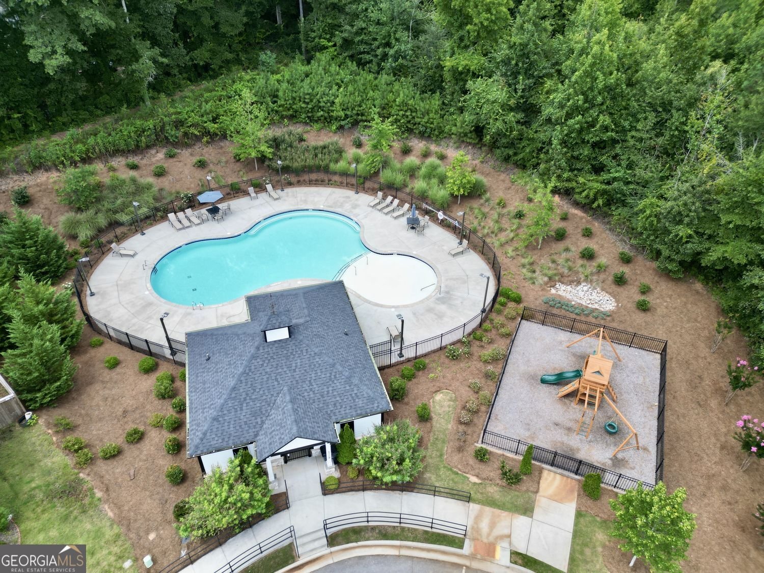 4939 Dufour Drive Lilburn - Photo 7