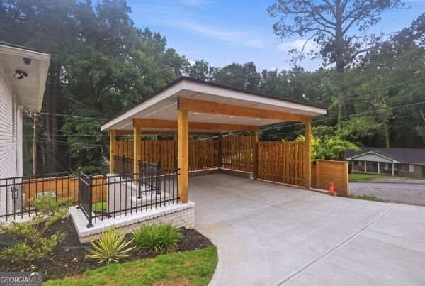 1447 Skyhaven Road Atlanta - Photo 10