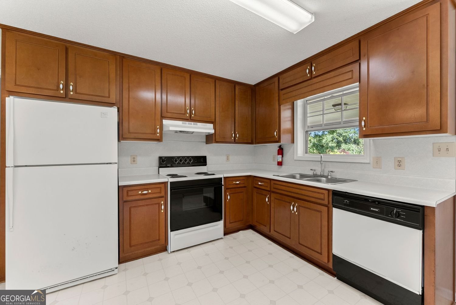 5740 Thompson Bridge Road Murrayville - Photo 14