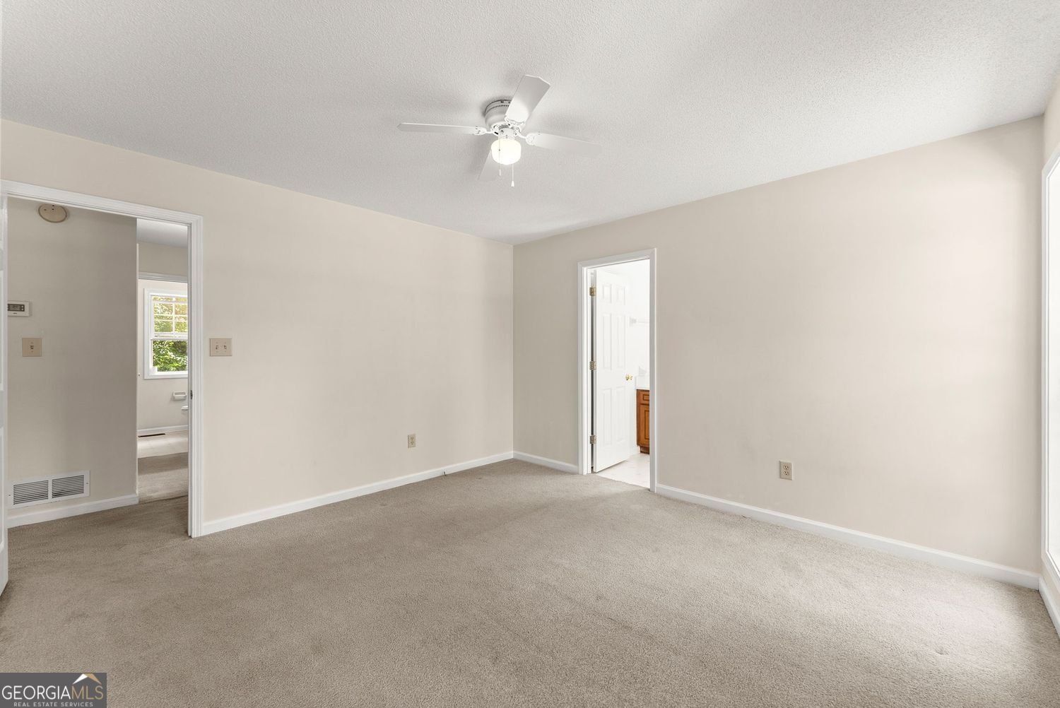5740 Thompson Bridge Road Murrayville - Photo 16