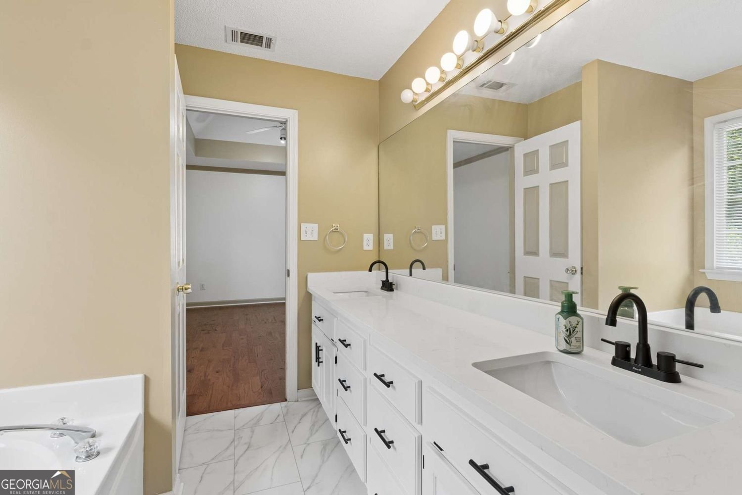 248 Taylors Farm Drive Canton - Photo 17