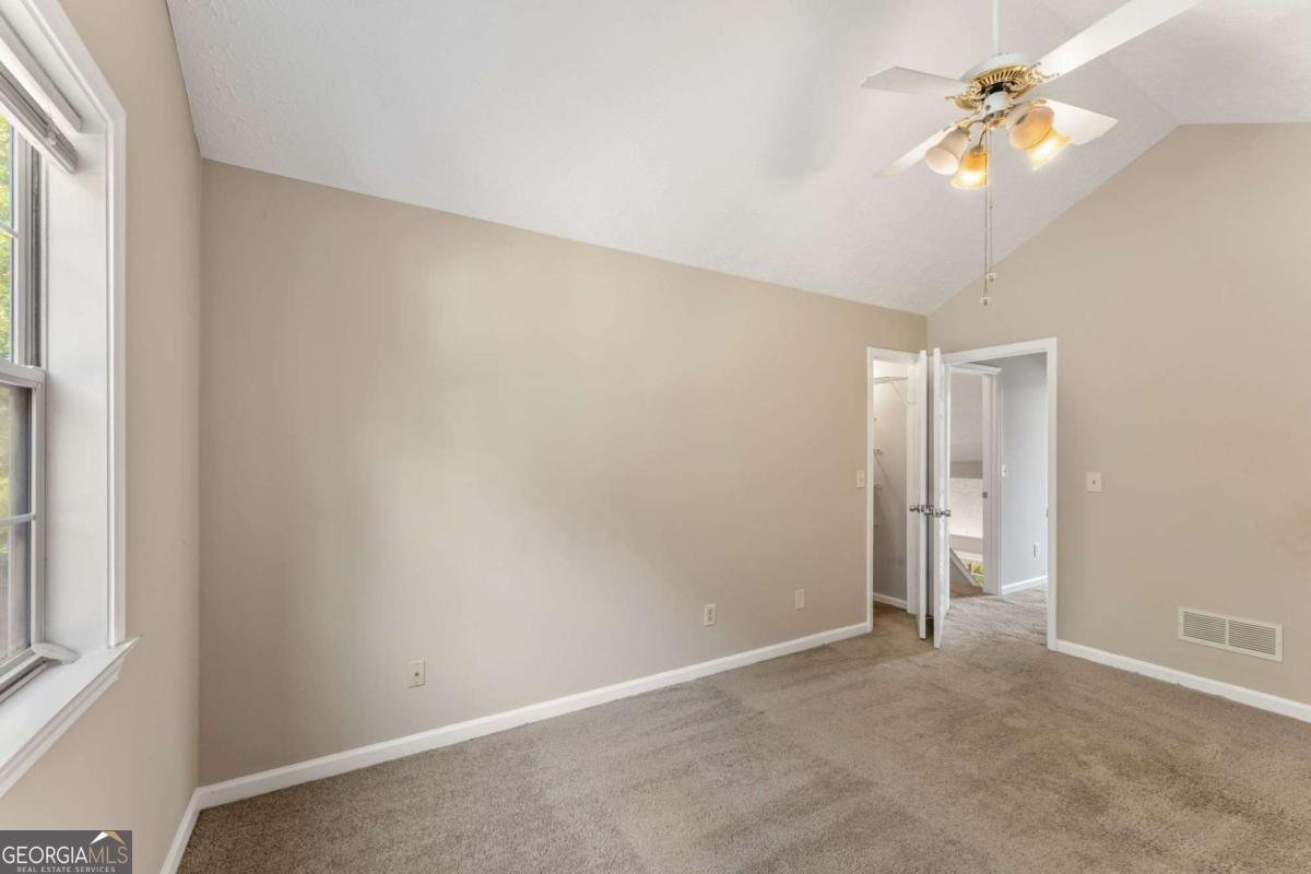 1047 Kennesborough Road Kennesaw - Photo 19