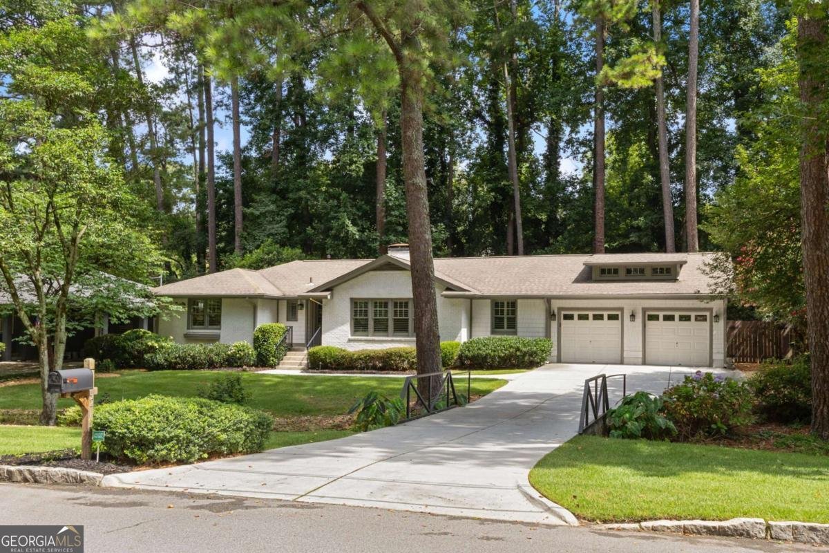 1142 Wild Creek Trail Atlanta - main photo