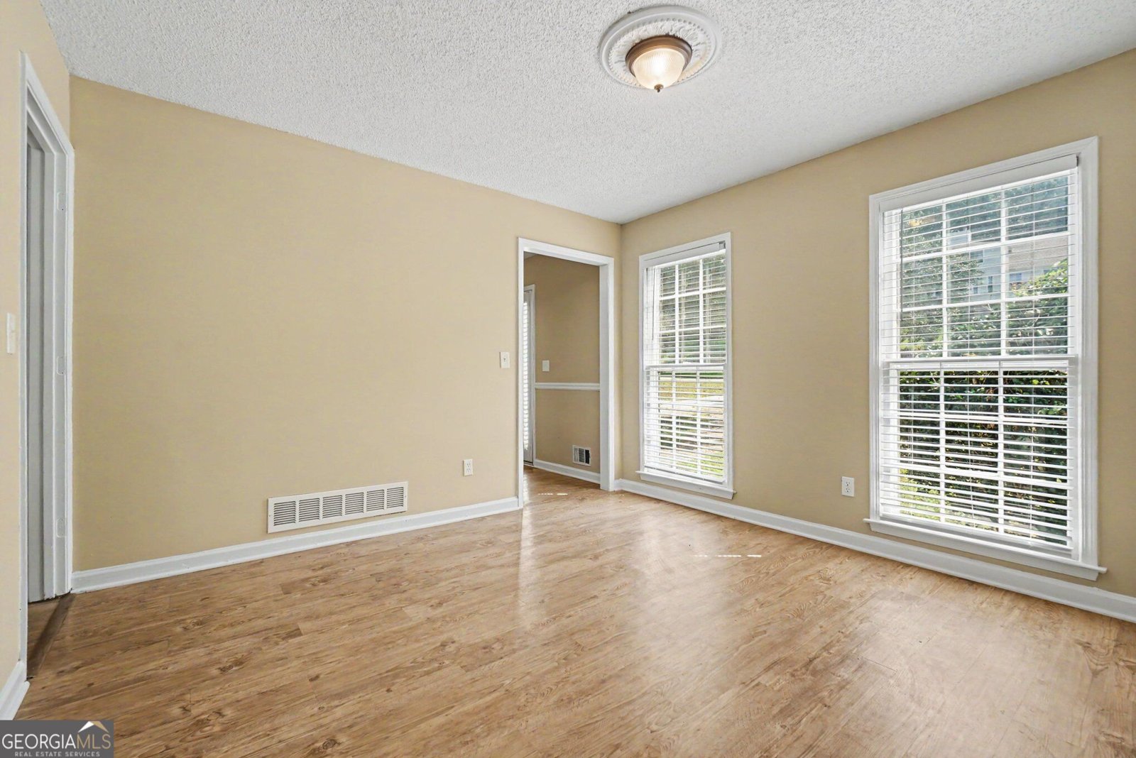 2993 Carrollton Court Marietta - Photo 8
