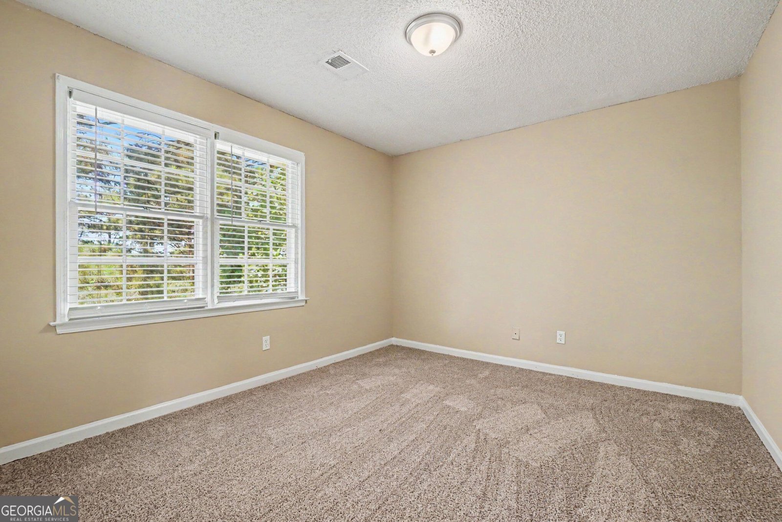 2993 Carrollton Court Marietta - Photo 9