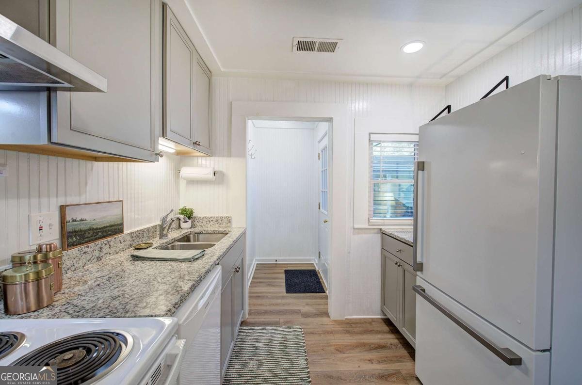 319 Bartow Street Cartersville - Photo 7