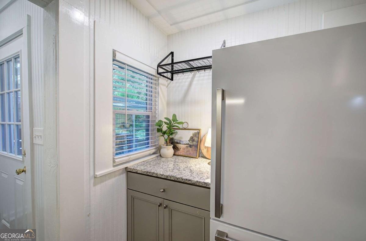 319 Bartow Street Cartersville - Photo 8