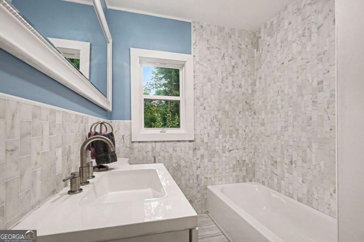 1657 Mcclelland Avenue East Point - Photo 12