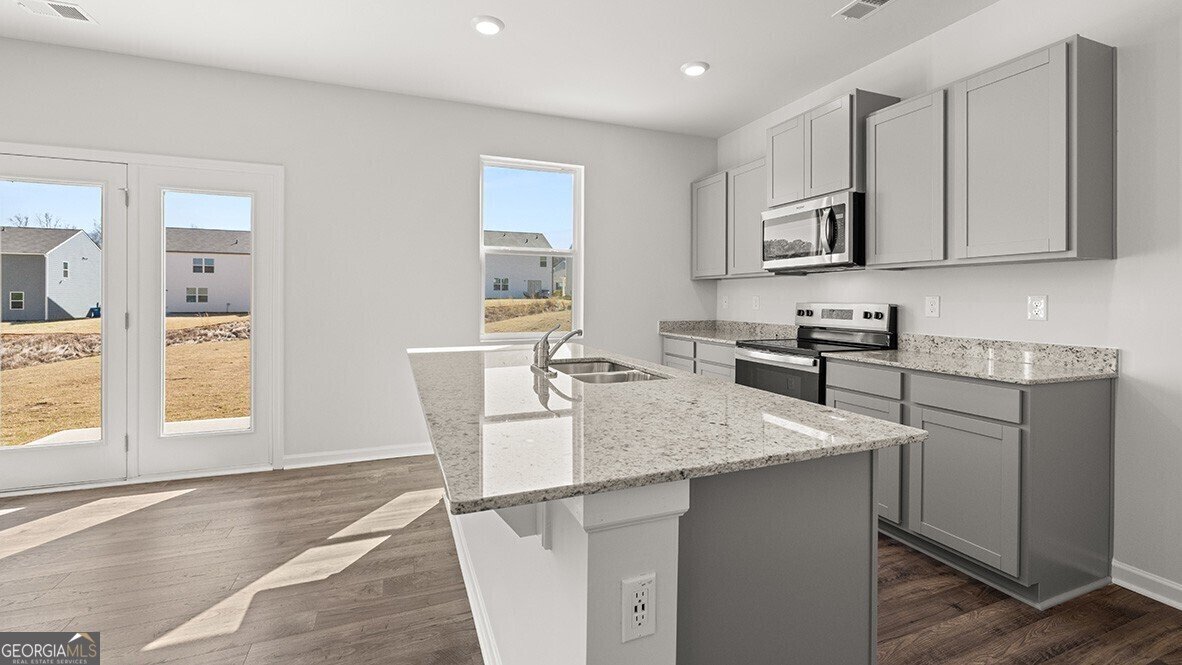 8169 Coldstream Drive Fairburn - Photo 6
