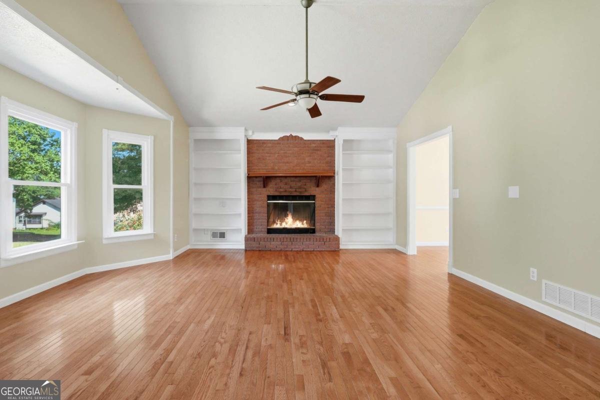 440 Hunters Cove Court Lawrenceville - Photo 6