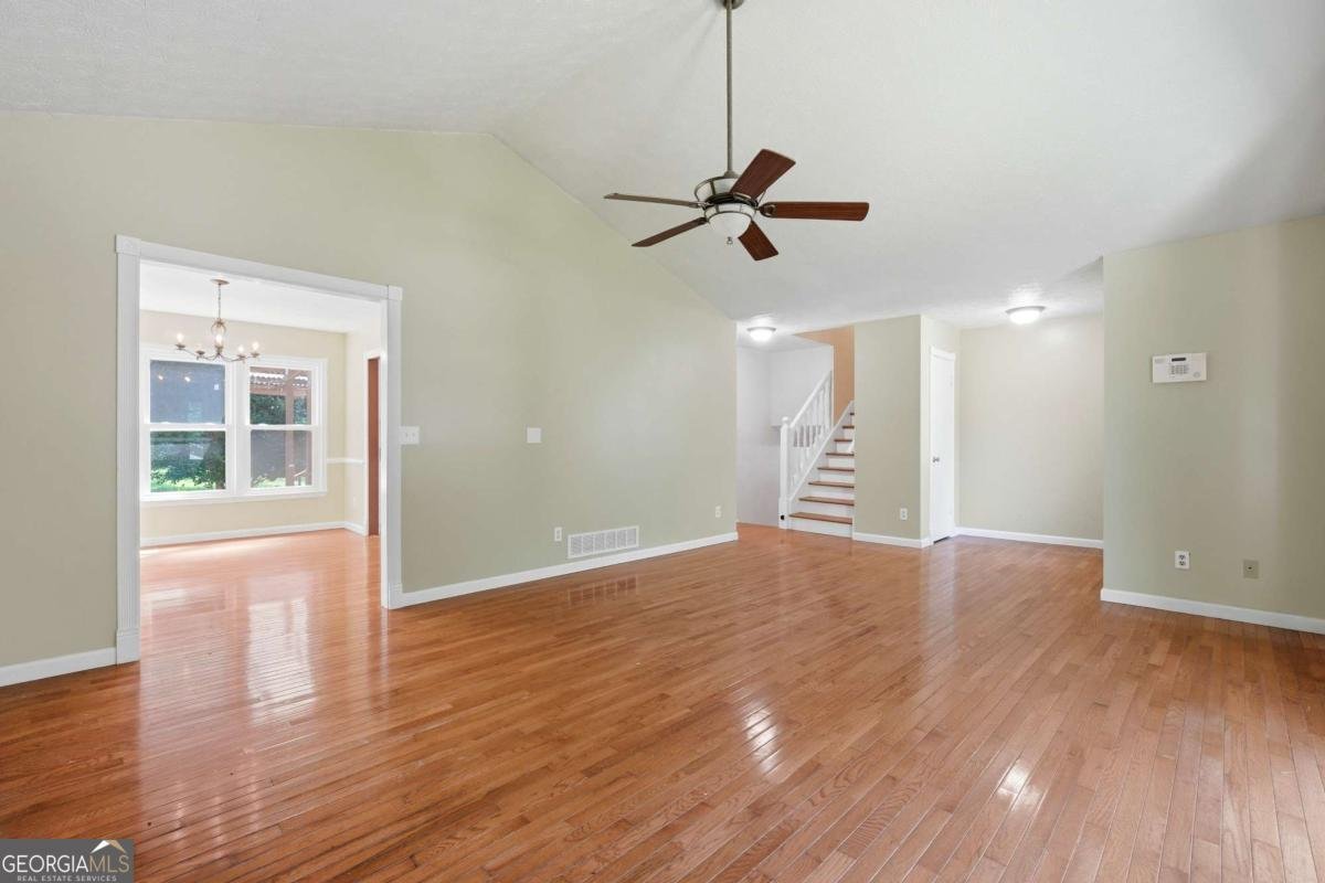 440 Hunters Cove Court Lawrenceville - Photo 9