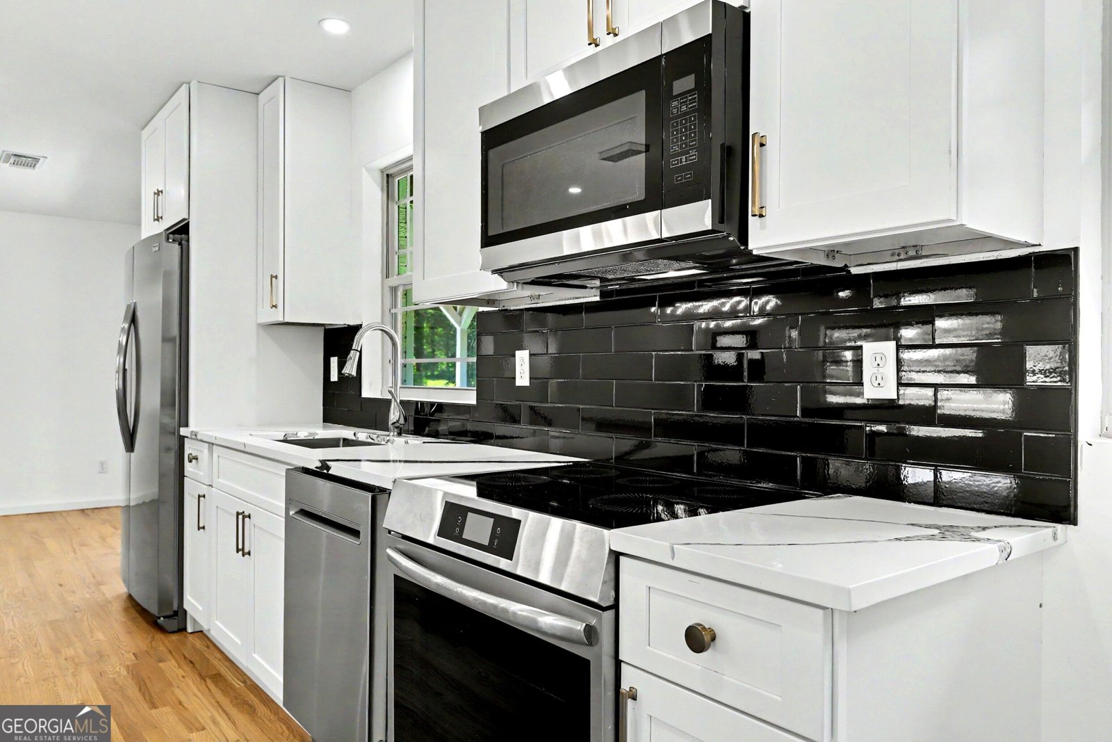 6260 Walker Road Riverdale - Photo 6