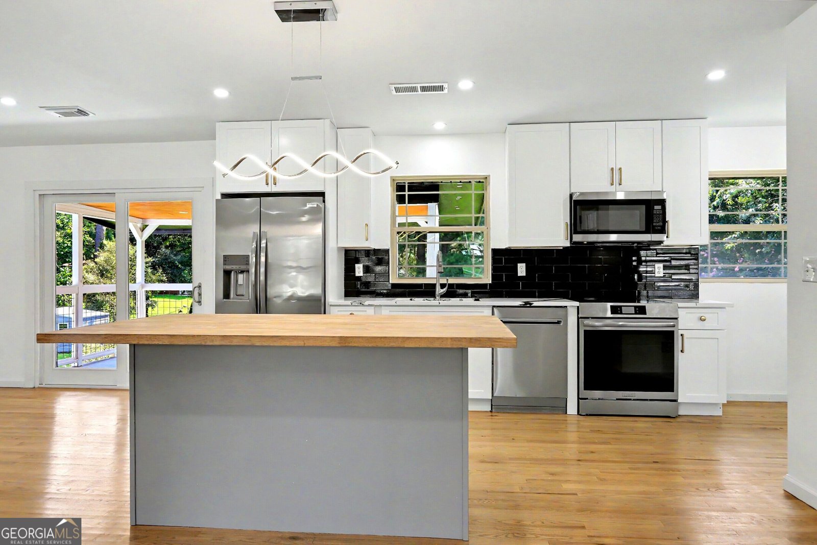 6260 Walker Road Riverdale - Photo 7