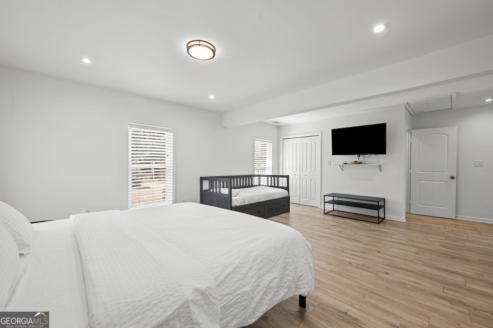414 Charles Place Roswell - Photo 17
