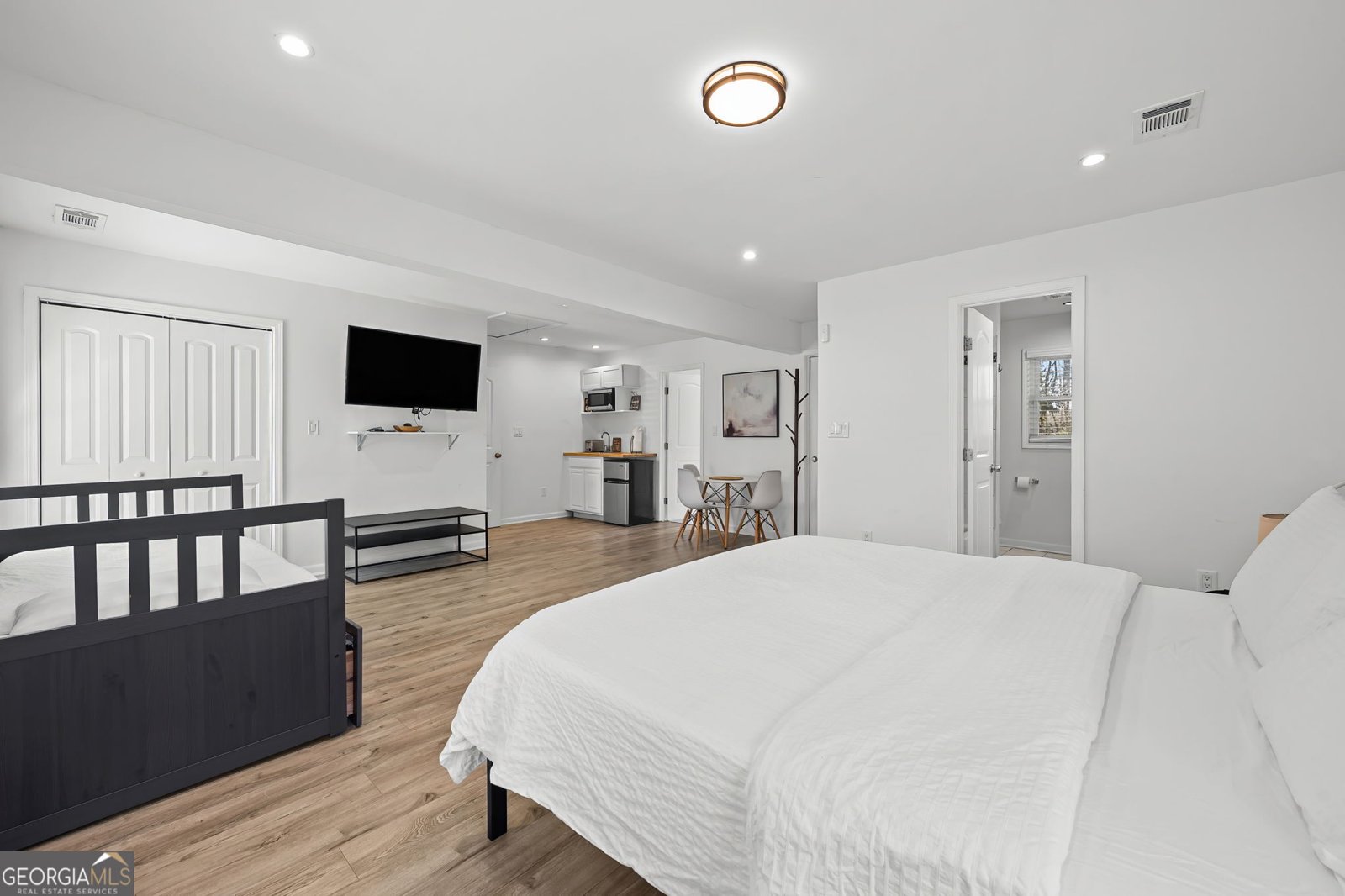 414 Charles Place Roswell - Photo 18