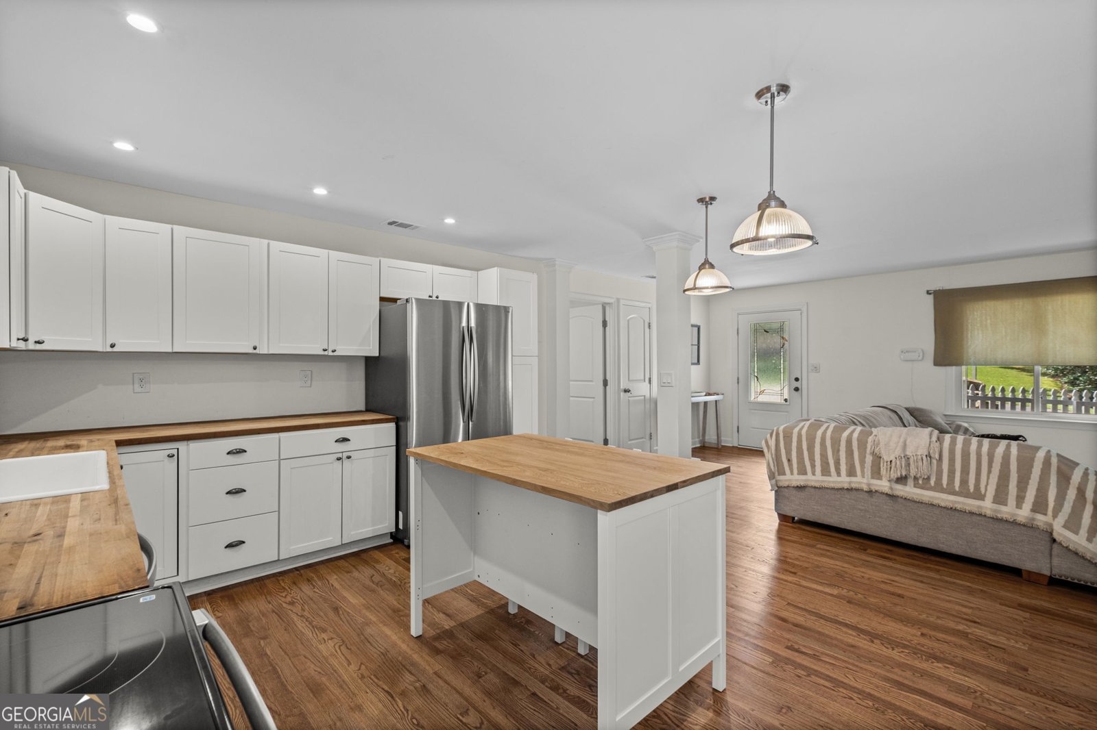 414 Charles Place Roswell - Photo 7