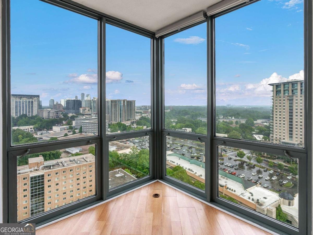 2870 Pharr Court South Atlanta - Photo 23
