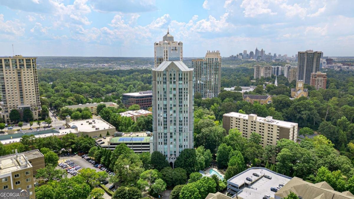 2870 Pharr Court South Atlanta - Photo 38