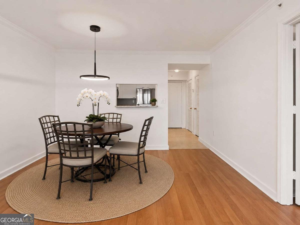2870 Pharr Court South Atlanta - Photo 9