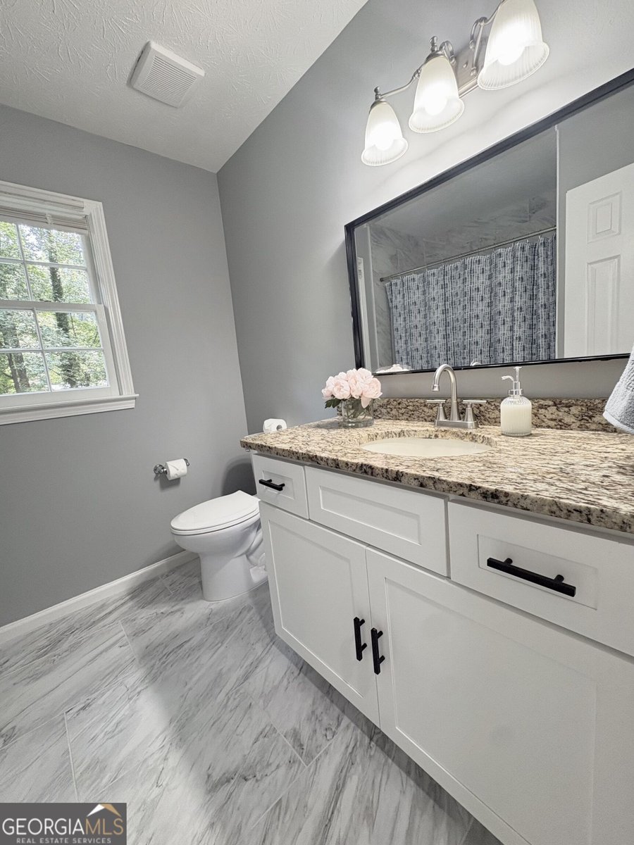 5362 Milieo Place Lilburn - Photo 35